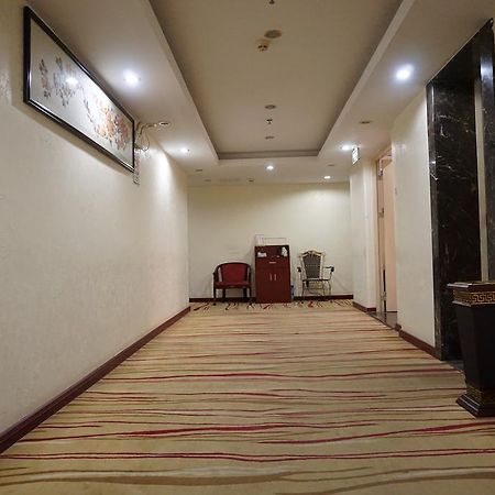 Guangdong Oversea Chinese Hotel Guangzhou Exterior foto