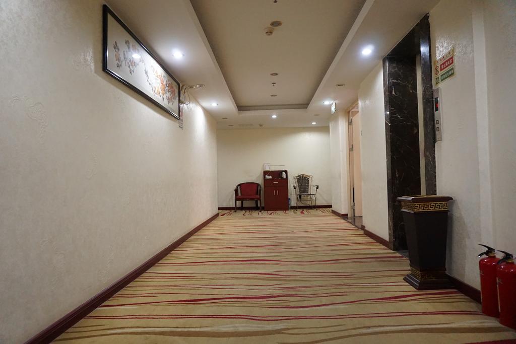 Guangdong Oversea Chinese Hotel Guangzhou Exterior foto