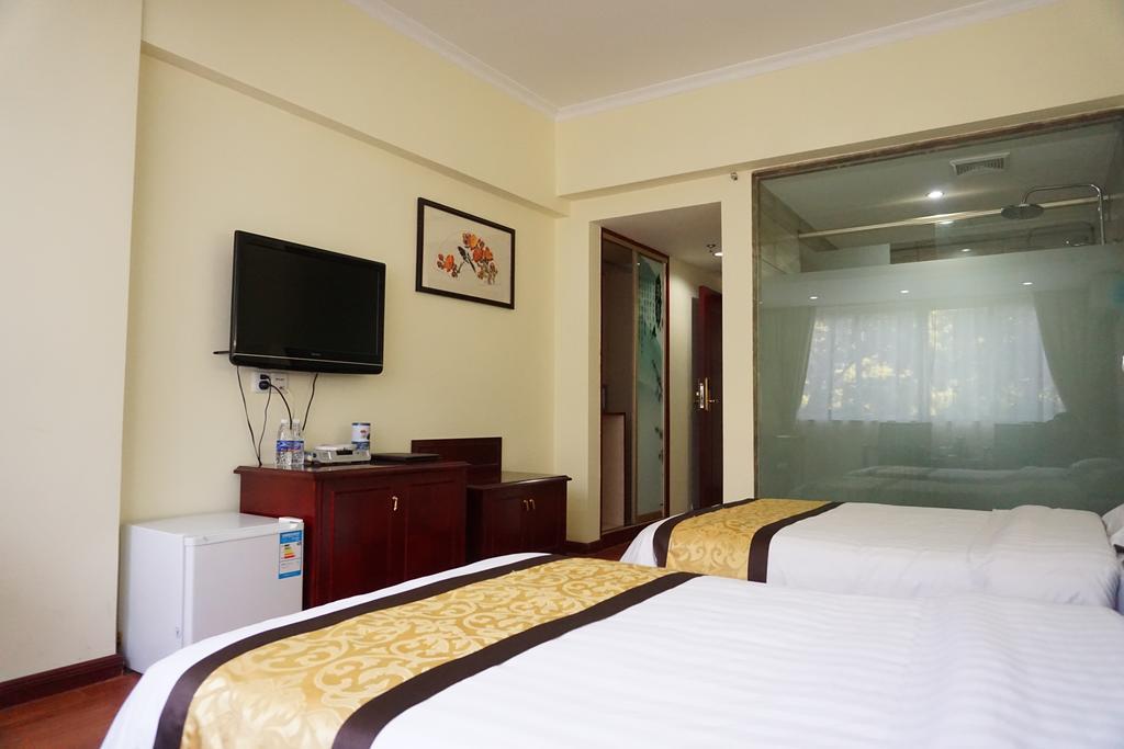 Guangdong Oversea Chinese Hotel Guangzhou Cameră foto