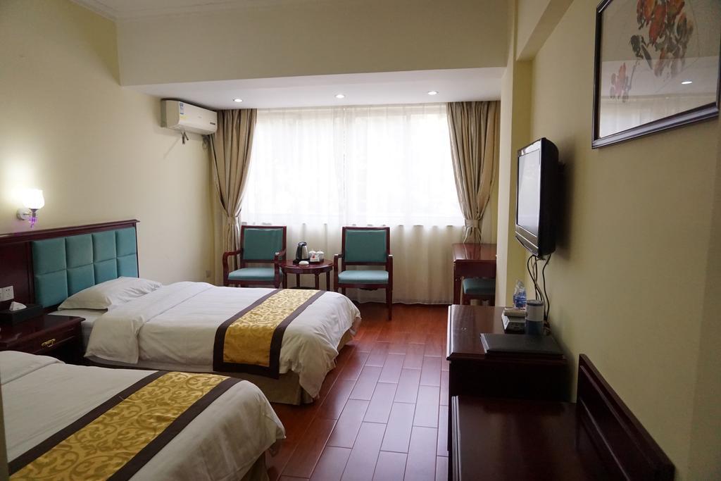 Guangdong Oversea Chinese Hotel Guangzhou Cameră foto