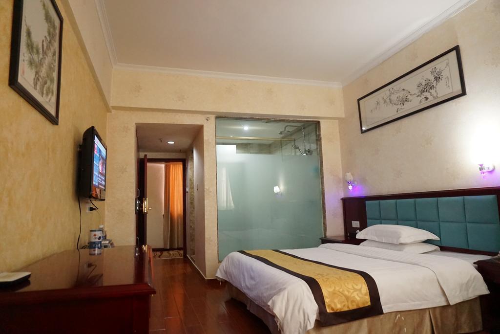 Guangdong Oversea Chinese Hotel Guangzhou Cameră foto