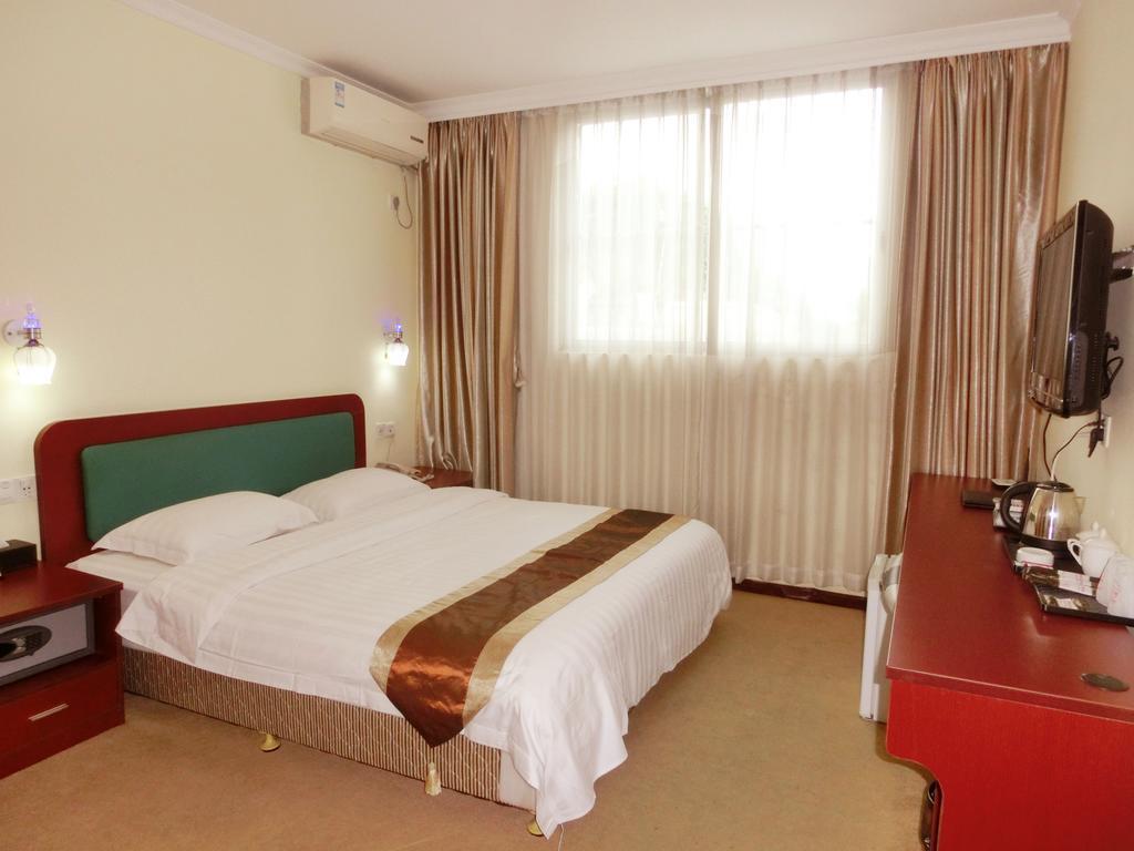 Guangdong Oversea Chinese Hotel Guangzhou Exterior foto