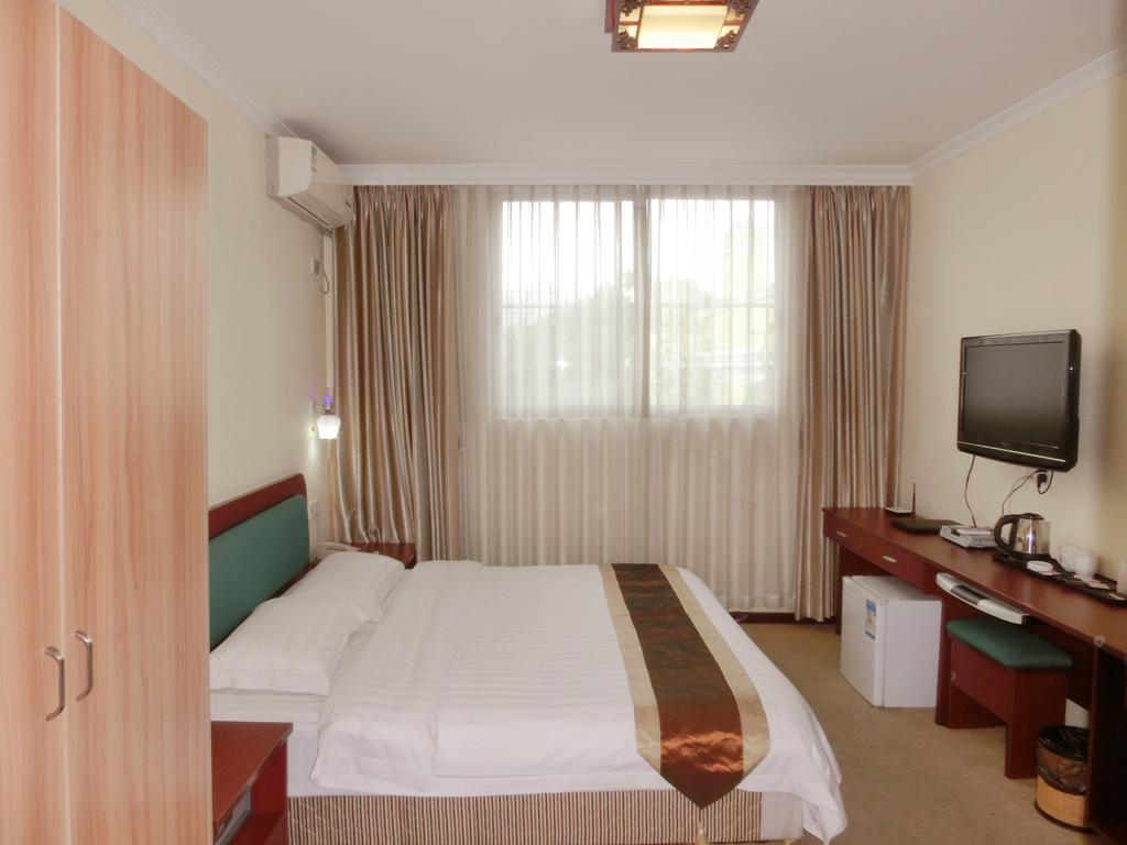 Guangdong Oversea Chinese Hotel Guangzhou Exterior foto