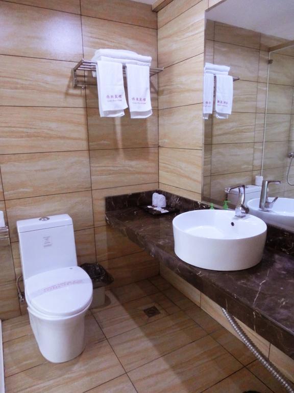 Guangdong Oversea Chinese Hotel Guangzhou Cameră foto